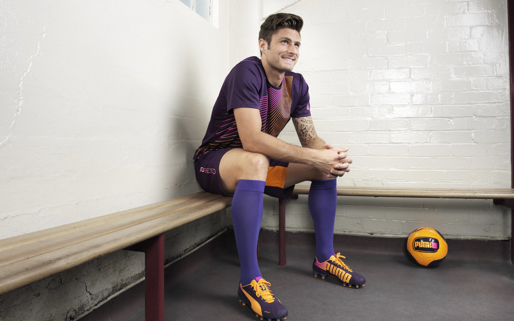 开云体育客户端-挪威队成功晋级欧洲杯正赛，勇者无畏勇往直前，挪威欧洲杯2021